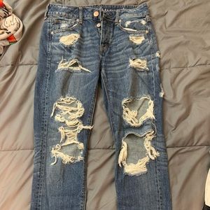 AE Tomgirl Jeans